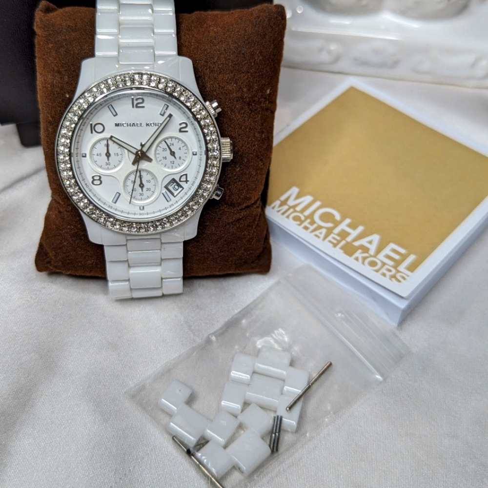 MK5188 white ceramic watch